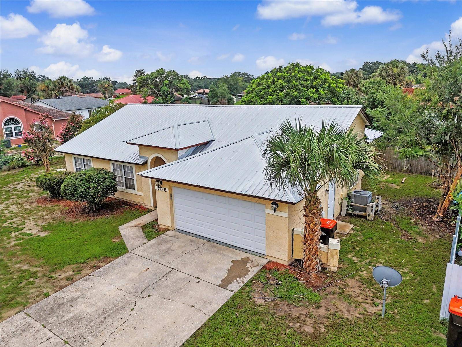 306 OAK TRACK RADL, Ocala, FL 34472