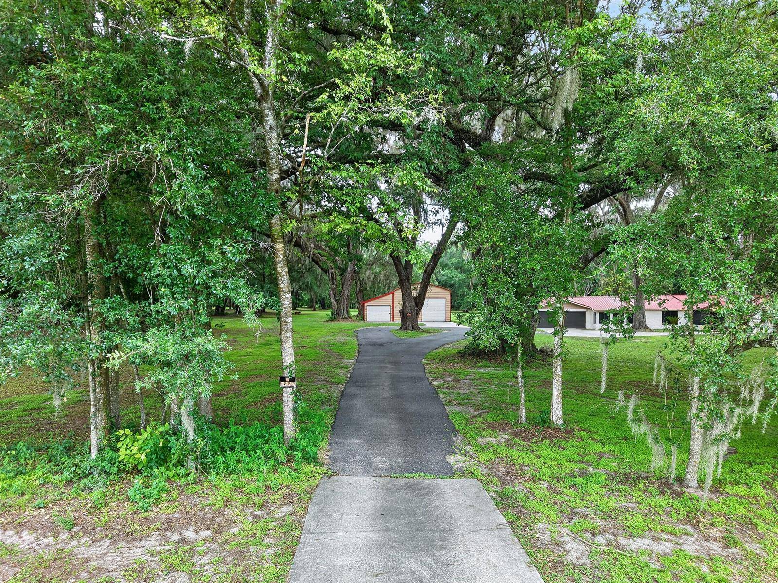 18741 N US HIGHWAY 301, Citra, FL 32113