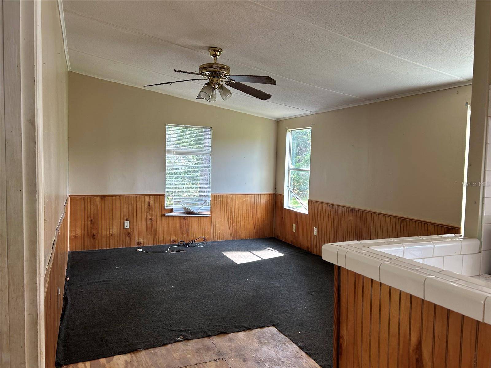 2751 SE STATE ROAD 121, Morriston, FL 32668