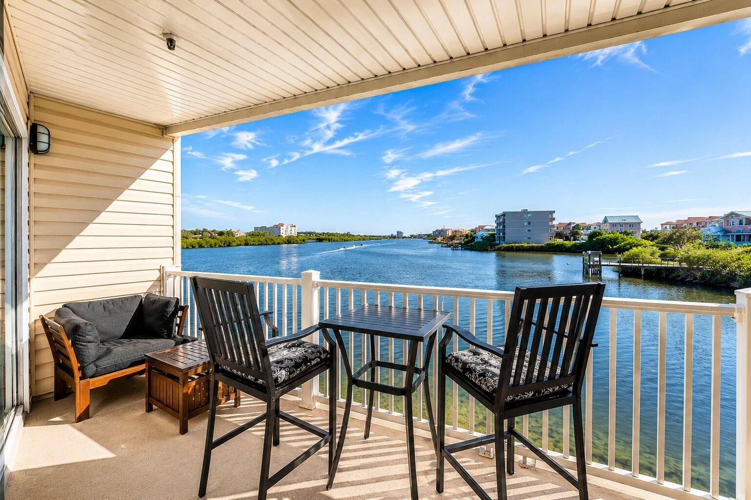 19811 GULF BLVD #102, Indian Shores, FL 33785
