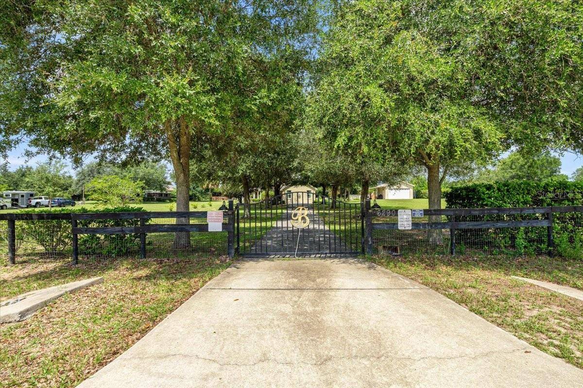 6290 SE 178TH CT, Morriston, FL 32668