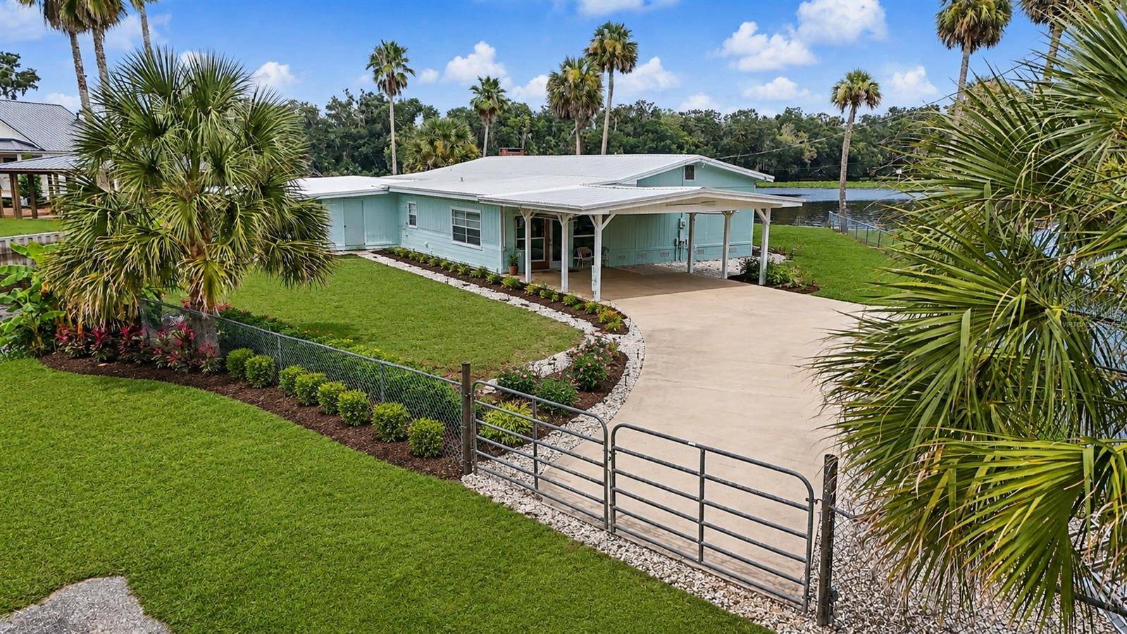 56440 WATER OAK RD, Astor, FL 32102