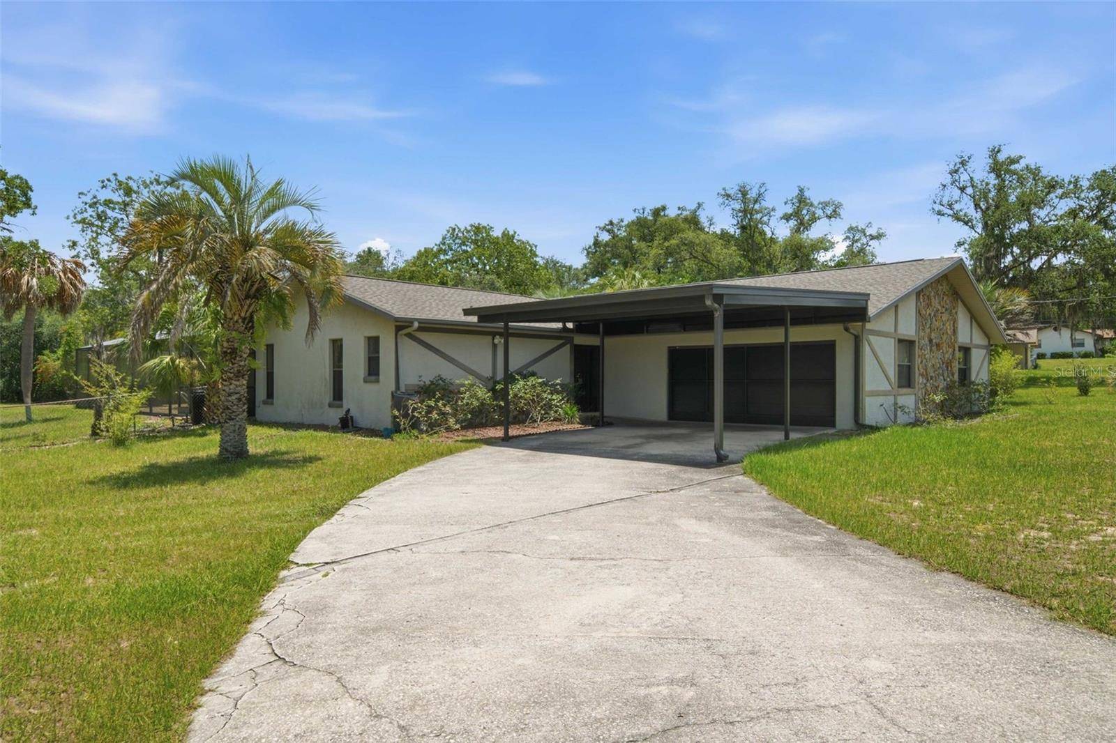 385 N CORNISH PT, Lecanto, FL 34461