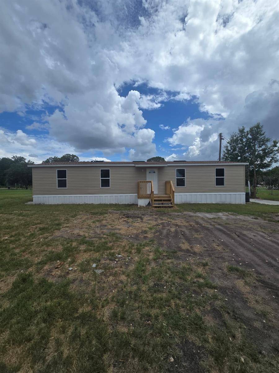 6220 PINEWOOD DR, Fort Meade, FL 33841