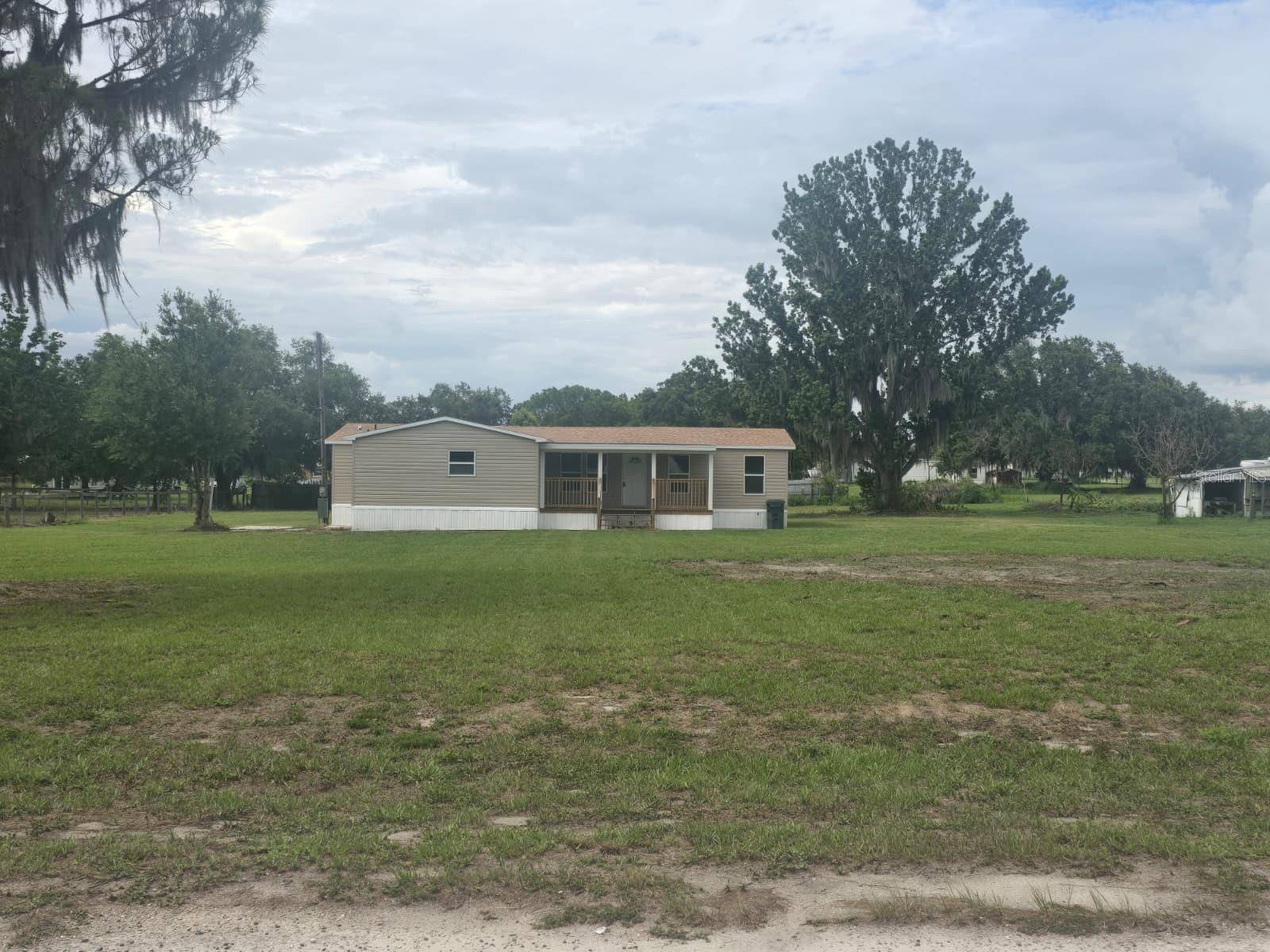 6220 PINEWOOD DR, Fort Meade, FL 33841