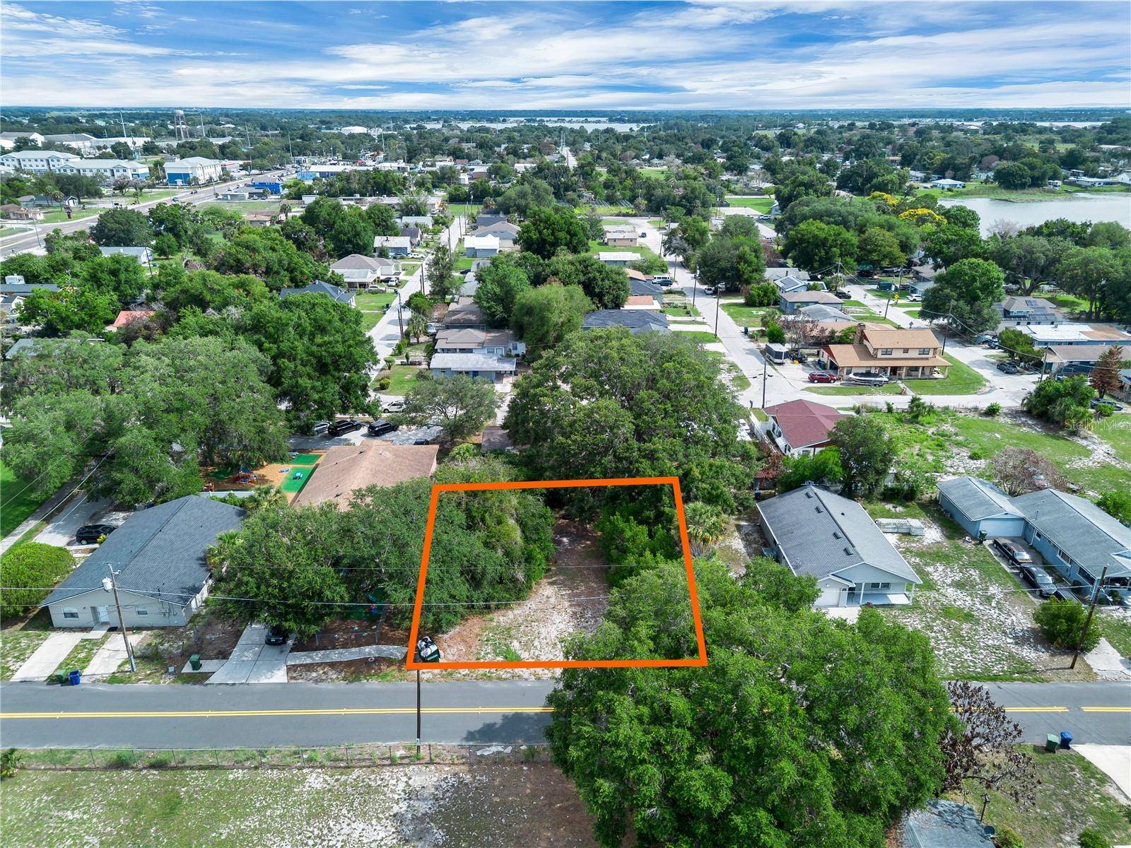 223 PALMETTO AVE NE, Winter Haven, FL 33881