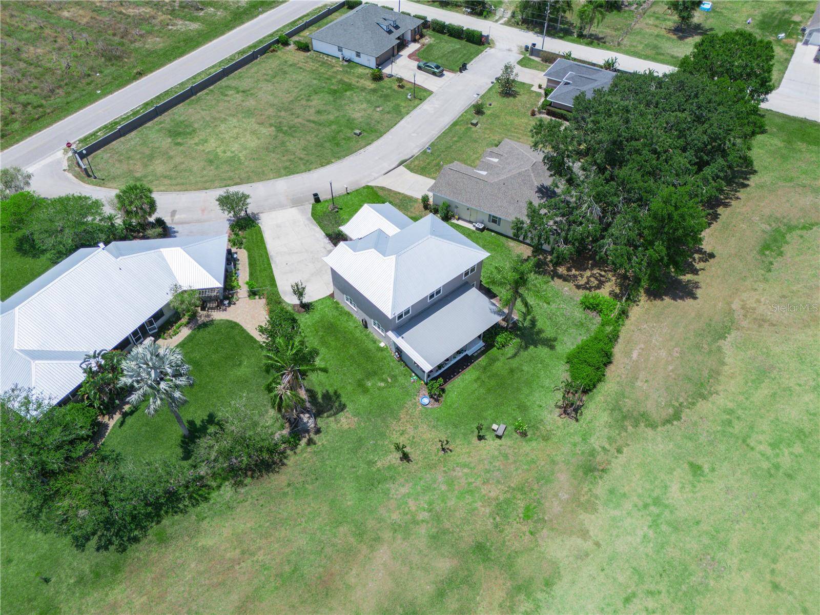 2910 FAIRWAY, Bowling Green, FL 33834