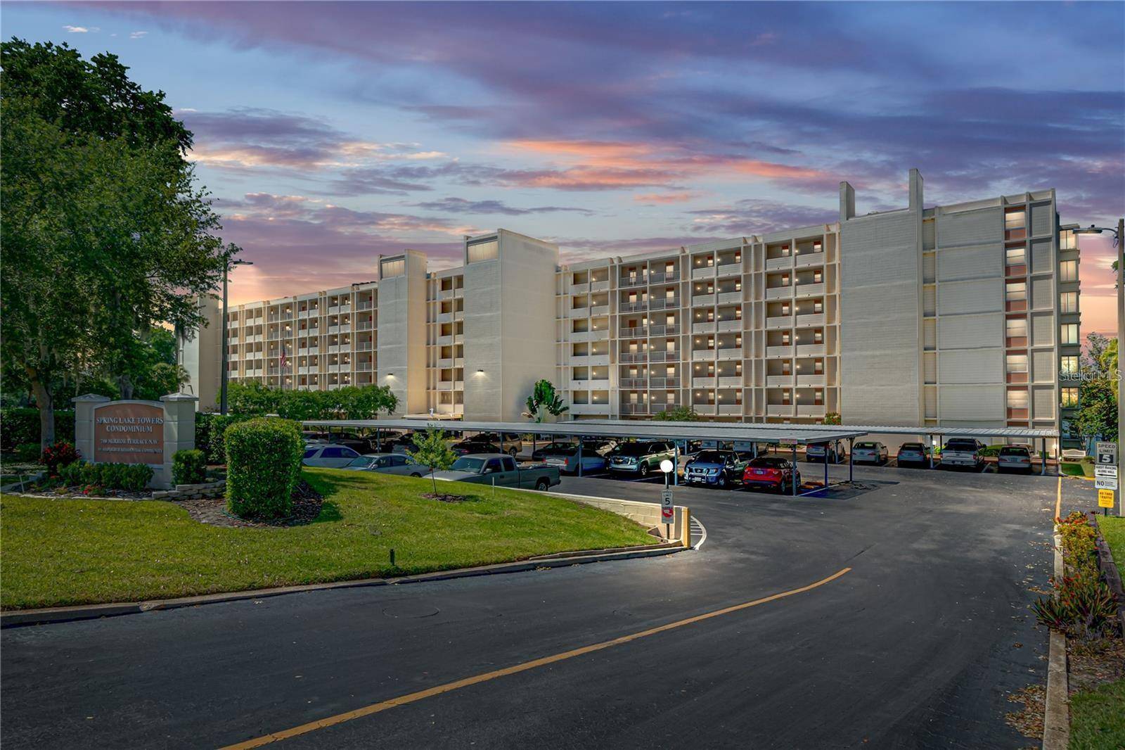 700 MIRROR TER NW #506, Winter Haven, FL 33881
