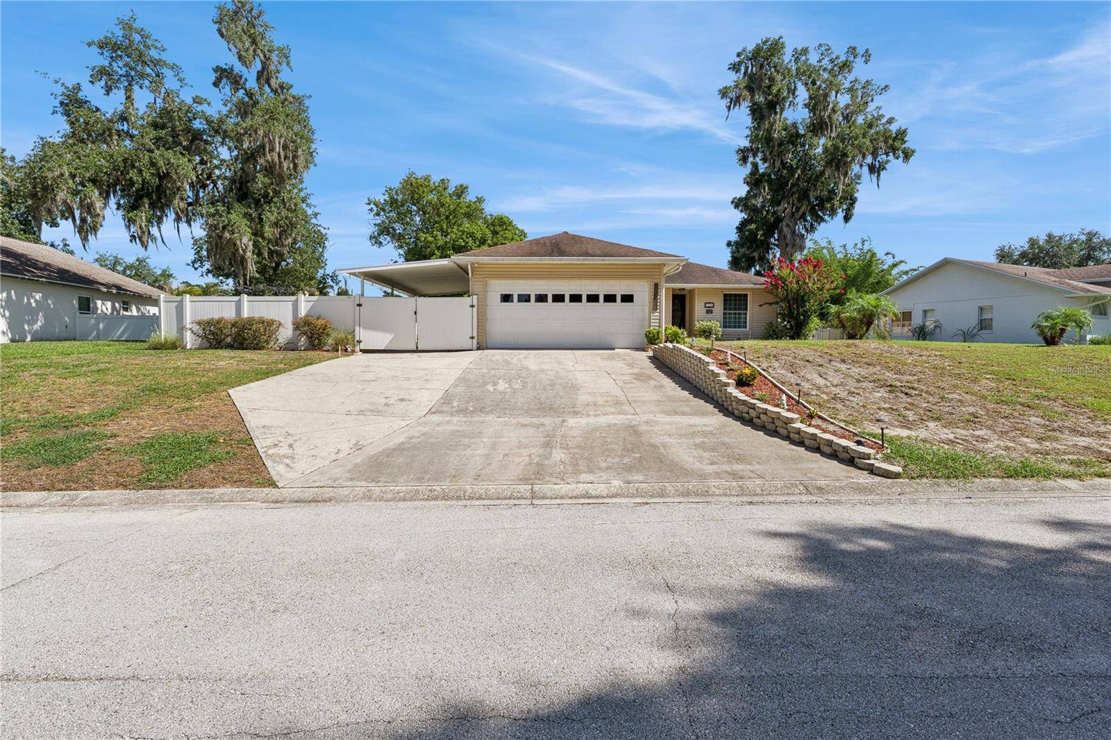 7050 SCENIC HILLS BLVD, Lakeland, FL 33810
