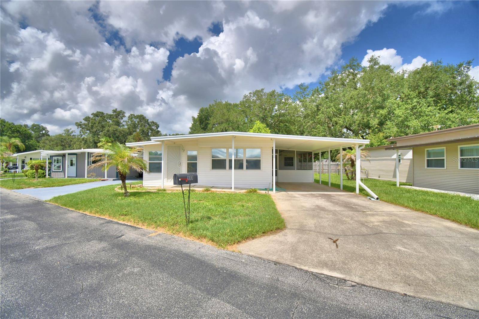 111 PARADISE LN, Auburndale, FL 33823