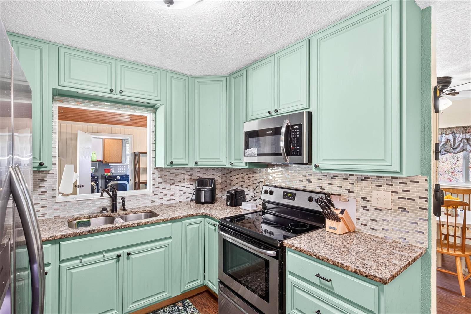 2021 OLIVER PL, Winter Haven, FL 33881
