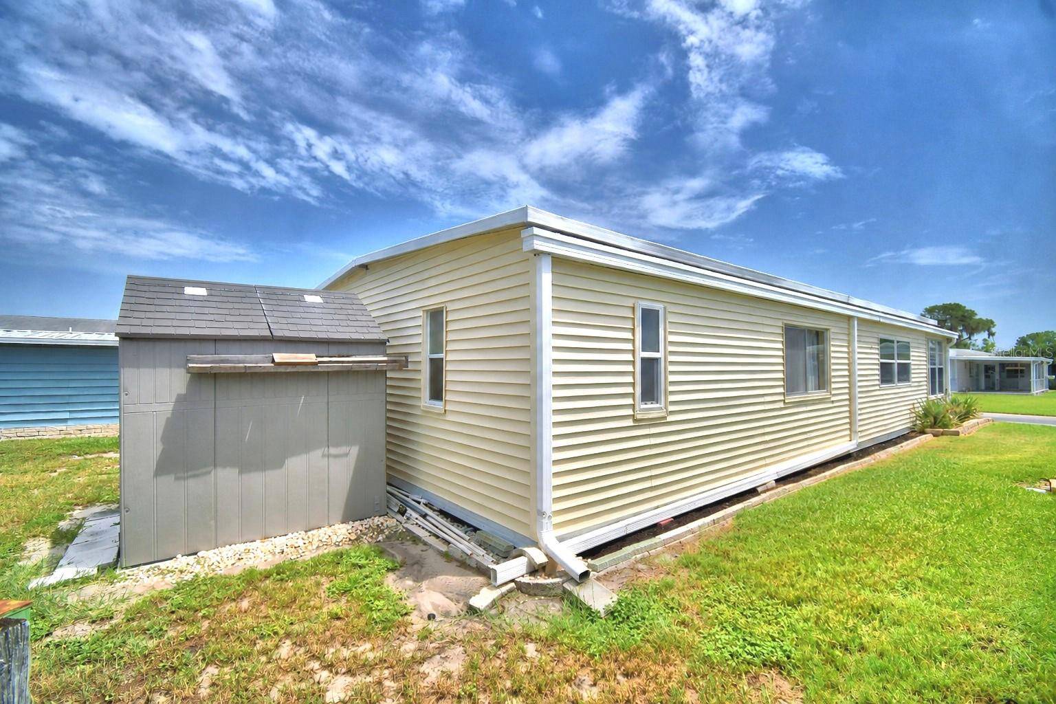 151 HOLIDAY LN, Auburndale, FL 33823