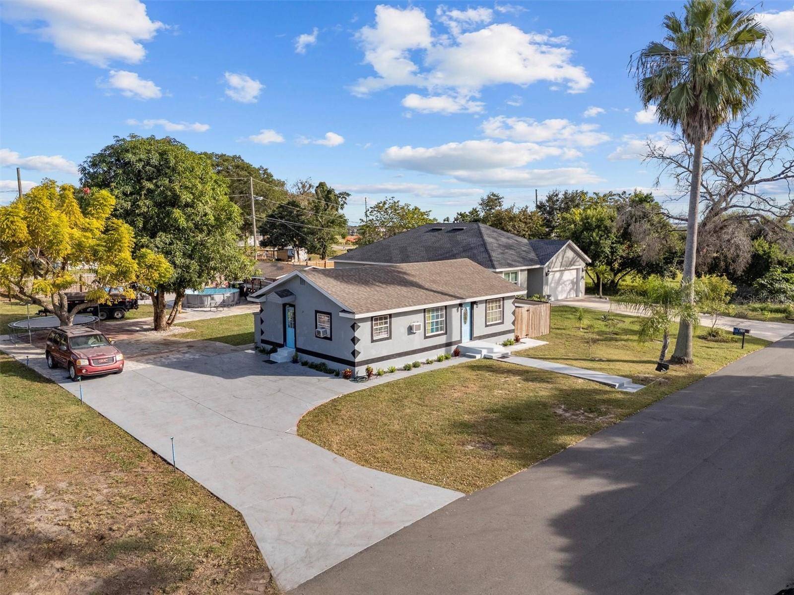 513 5TH ST, Dundee, FL 33838