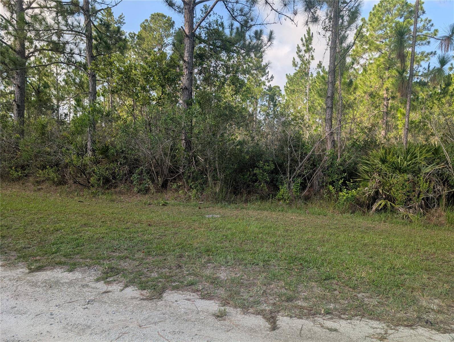CORAL GABLES DR, Indian Lake Estates, FL 33855