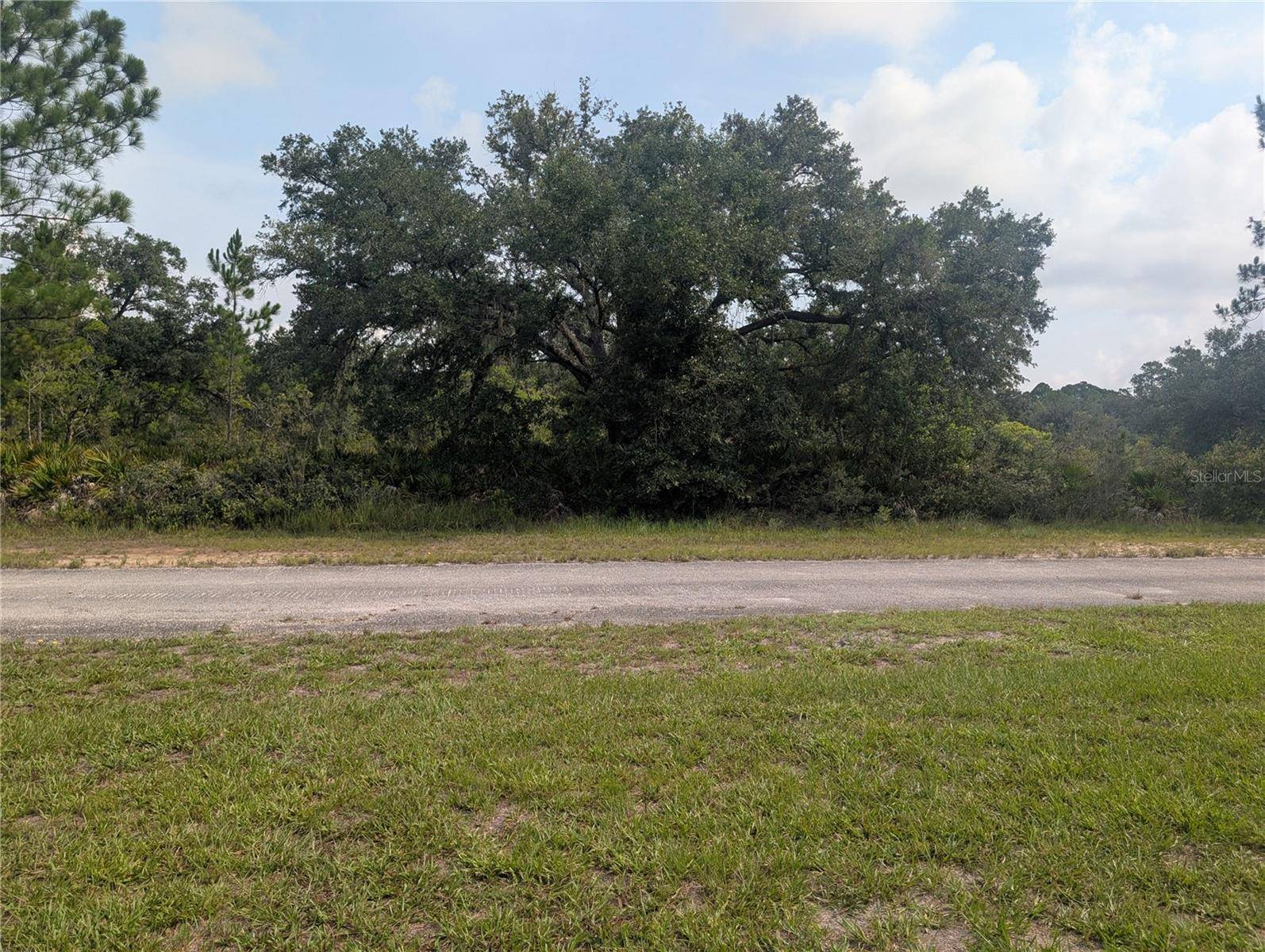 810 PALM AVE, Indian Lake Estates, FL 33855