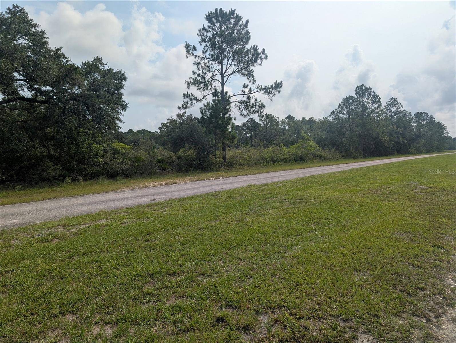 810 PALM AVE, Indian Lake Estates, FL 33855