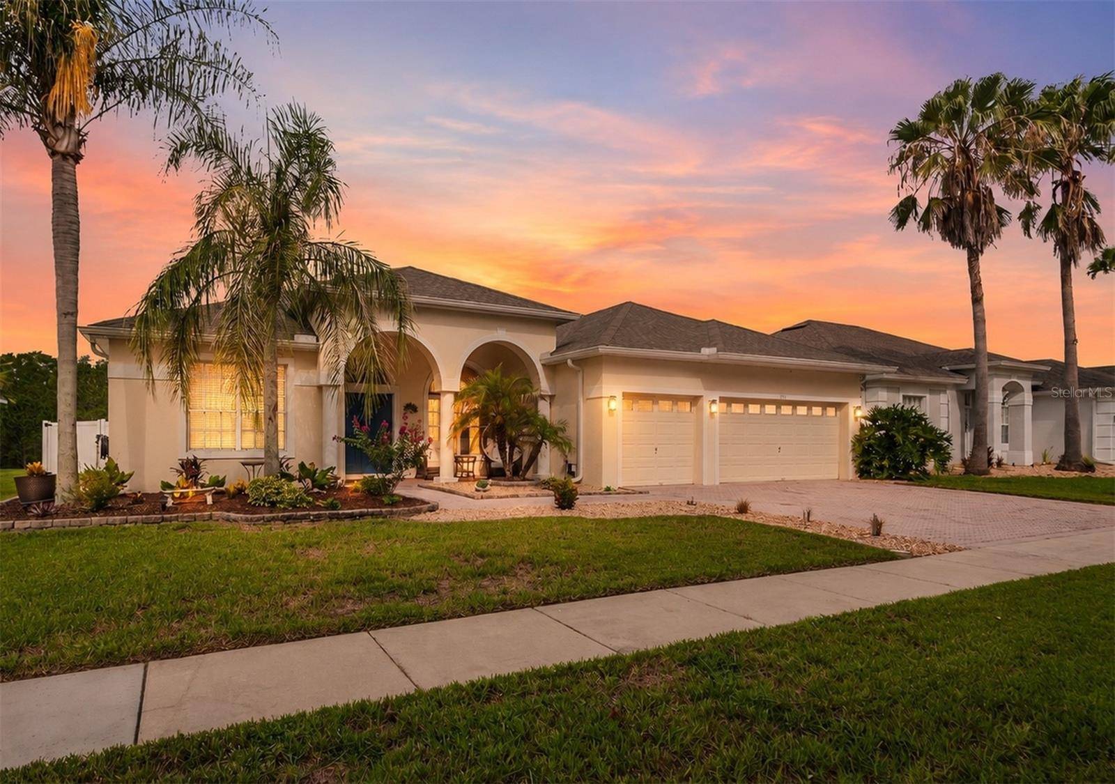 301 BIRKDALE ST, Davenport, FL 33897