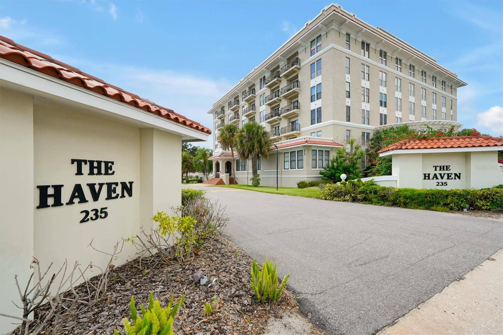 235 6TH ST NW #205, Winter Haven, FL 33881