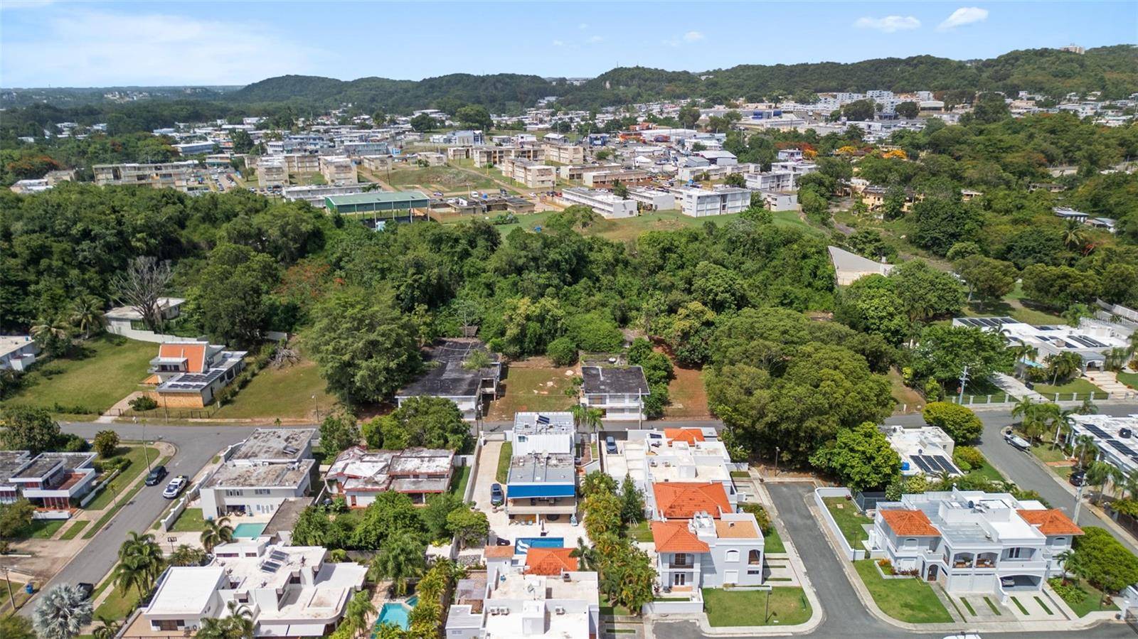 1 VILLA LYDIA AVENUE ZAMORA, Aguadilla, PR 00603