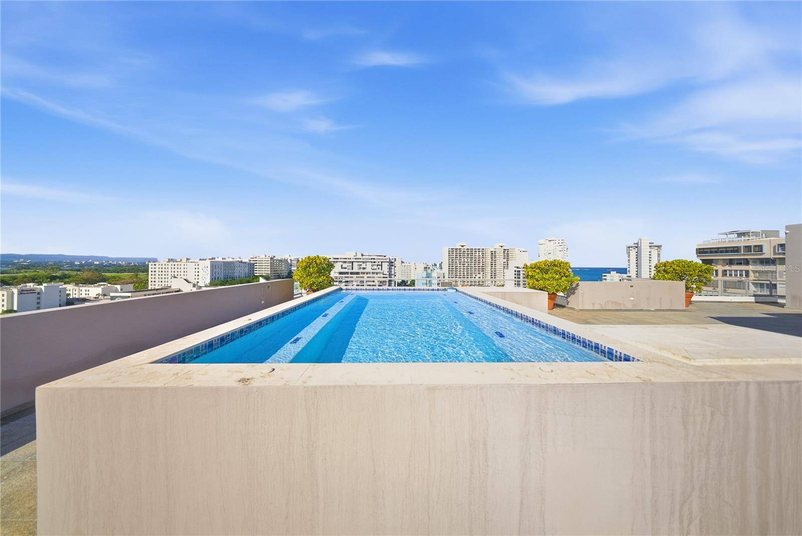 59 LIRIO #301, Carolina, PR 00979