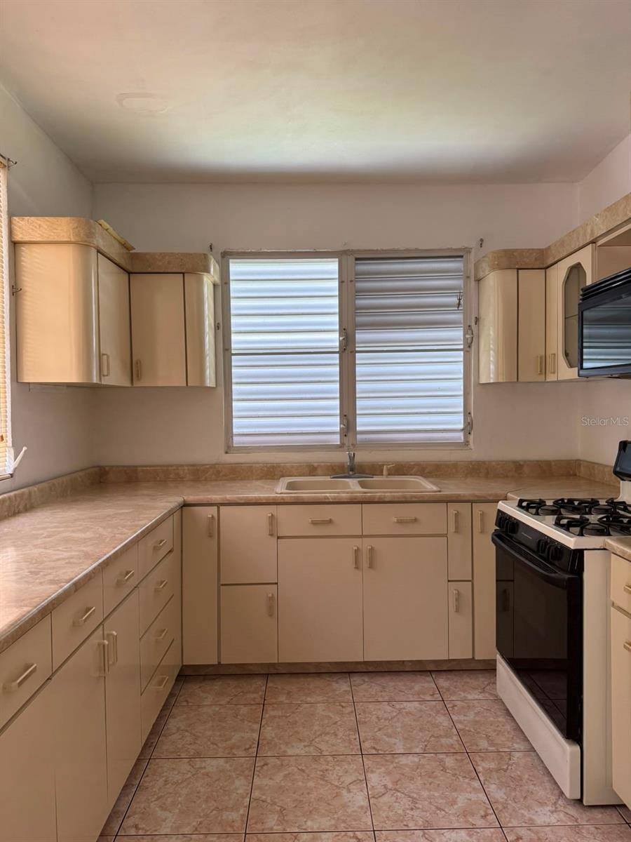 Sector Polo Díaz BARRIO ASOMANTE, Aguada, PR 00602
