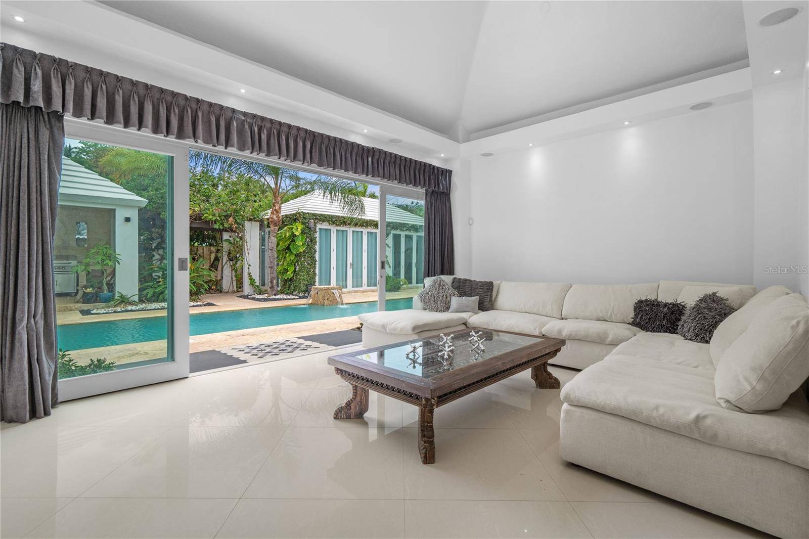 18 PASEO LAS PALMAS, Dorado, PR 00646