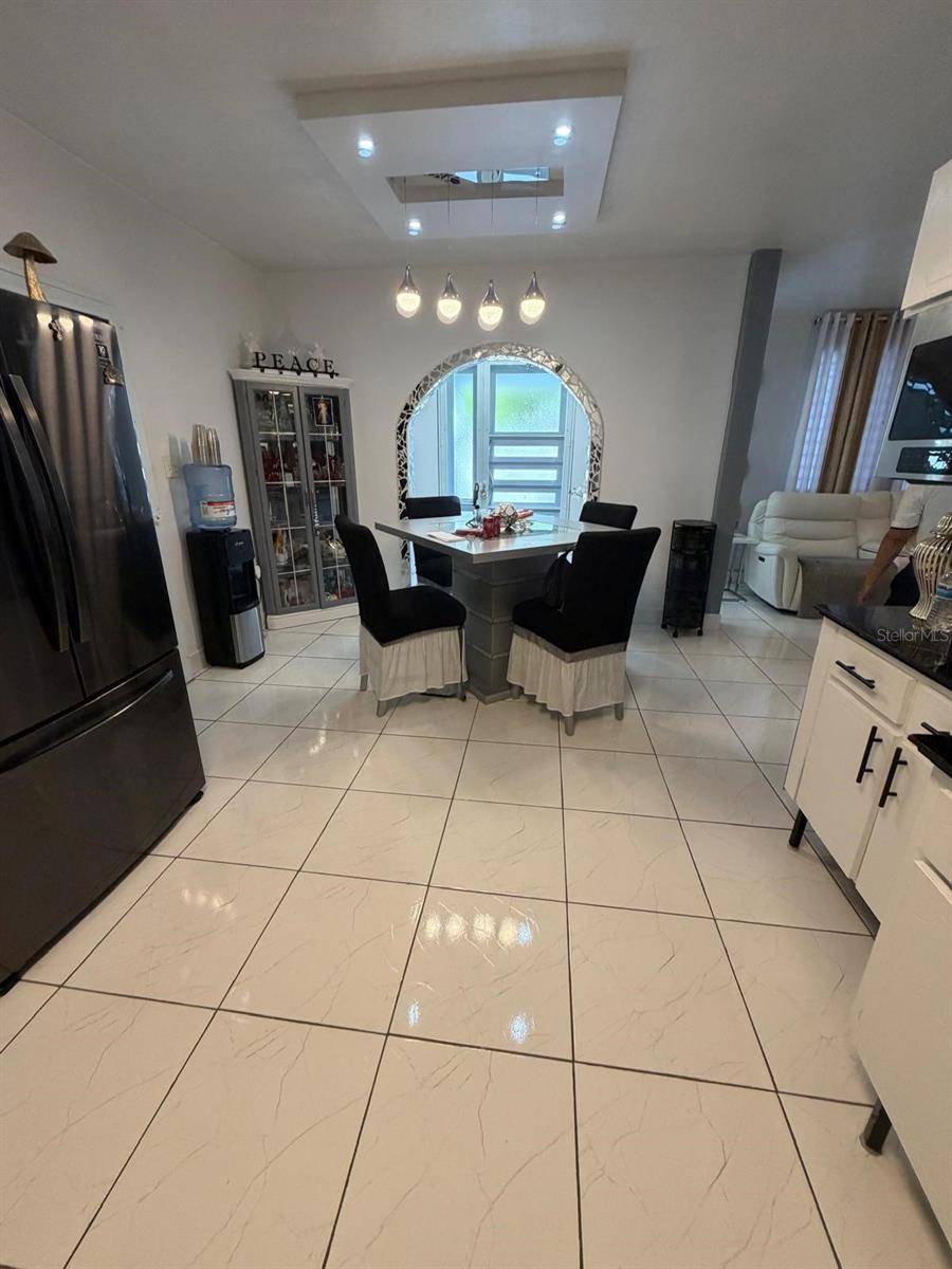 282 AVE. FELIX RIOS, Aibonito, PR 00705
