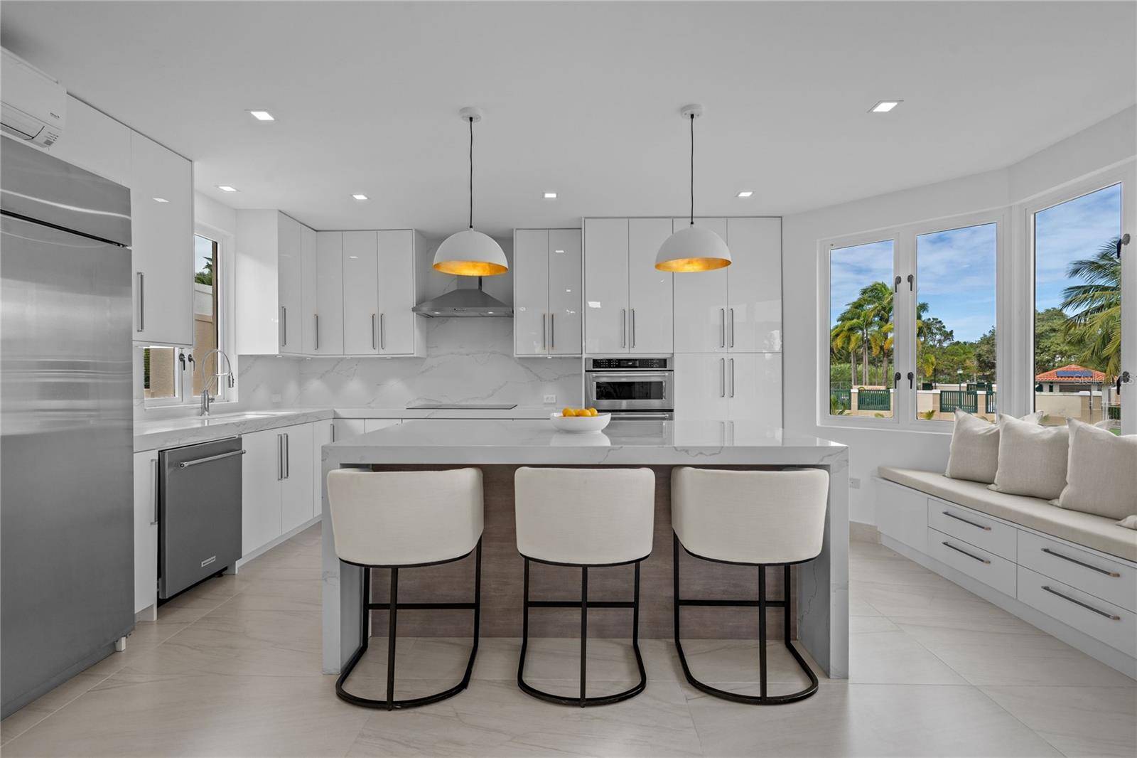 86 LAKESIDE VILLAS #Y4, Dorado, PR 00646