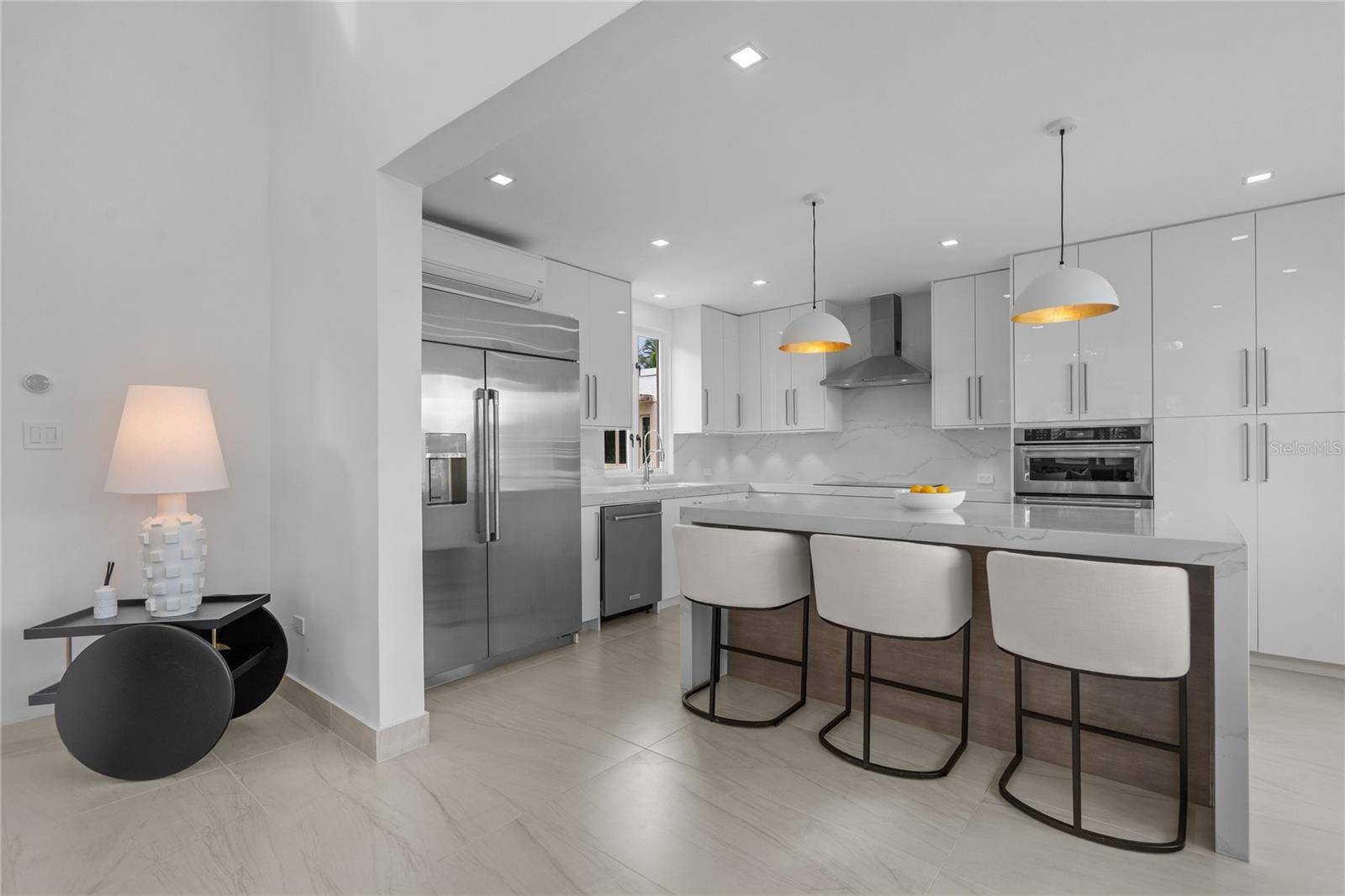 86 LAKESIDE VILLAS #Y4, Dorado, PR 00646