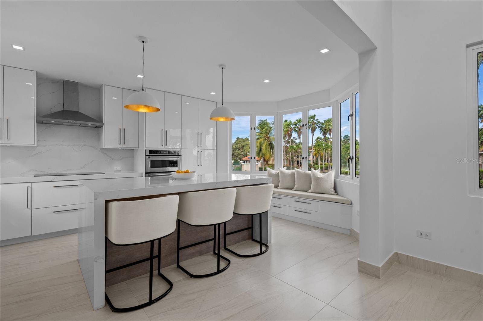 86 LAKESIDE VILLAS #Y4, Dorado, PR 00646