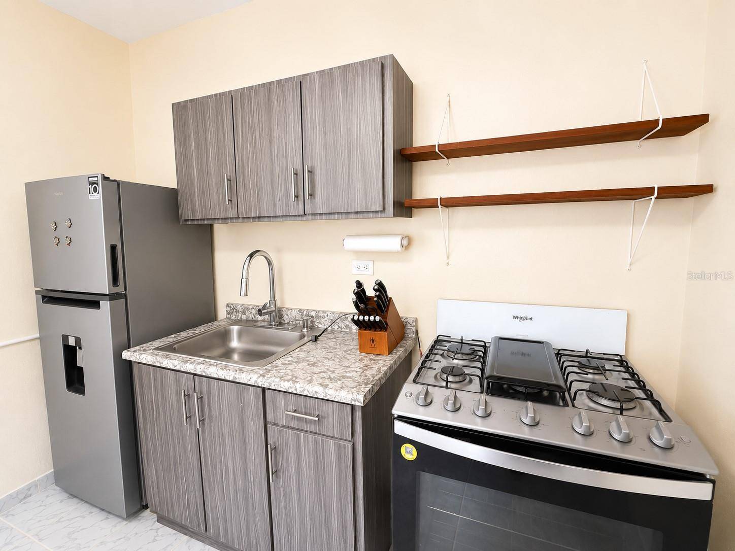 122 POMARROSA ST., Fajardo, PR 00738