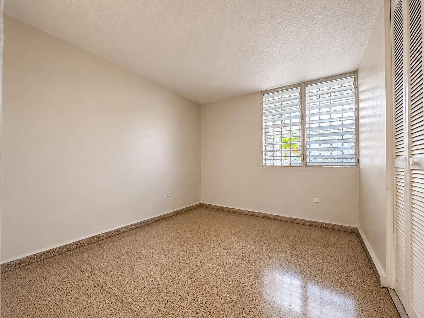 #1 ST. URB. VILLA ARRIETA 1ST FLOOR #C-51, Bayamon, PR 00957