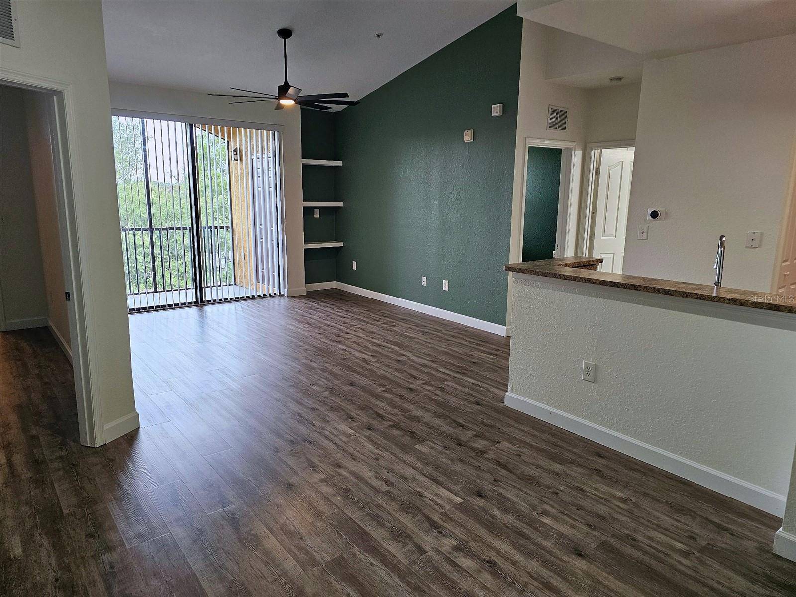 8335 38TH STREET CIR E #305, Sarasota, FL 34243