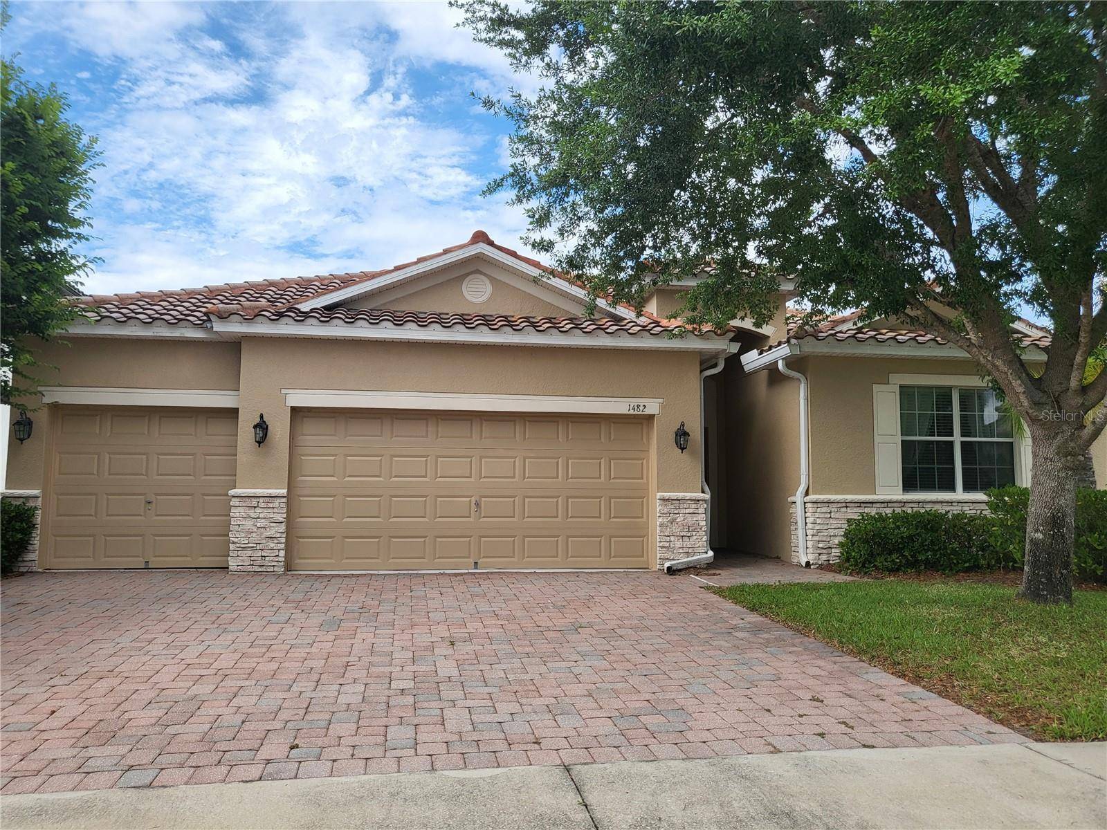 1482 LAKE SIDE AVE, Davenport, FL 33837
