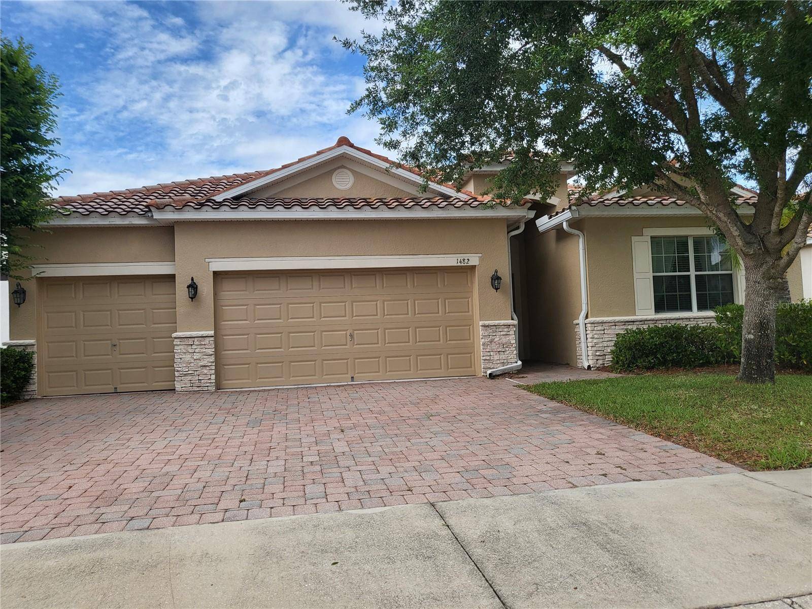 1482 LAKE SIDE AVE, Davenport, FL 33837