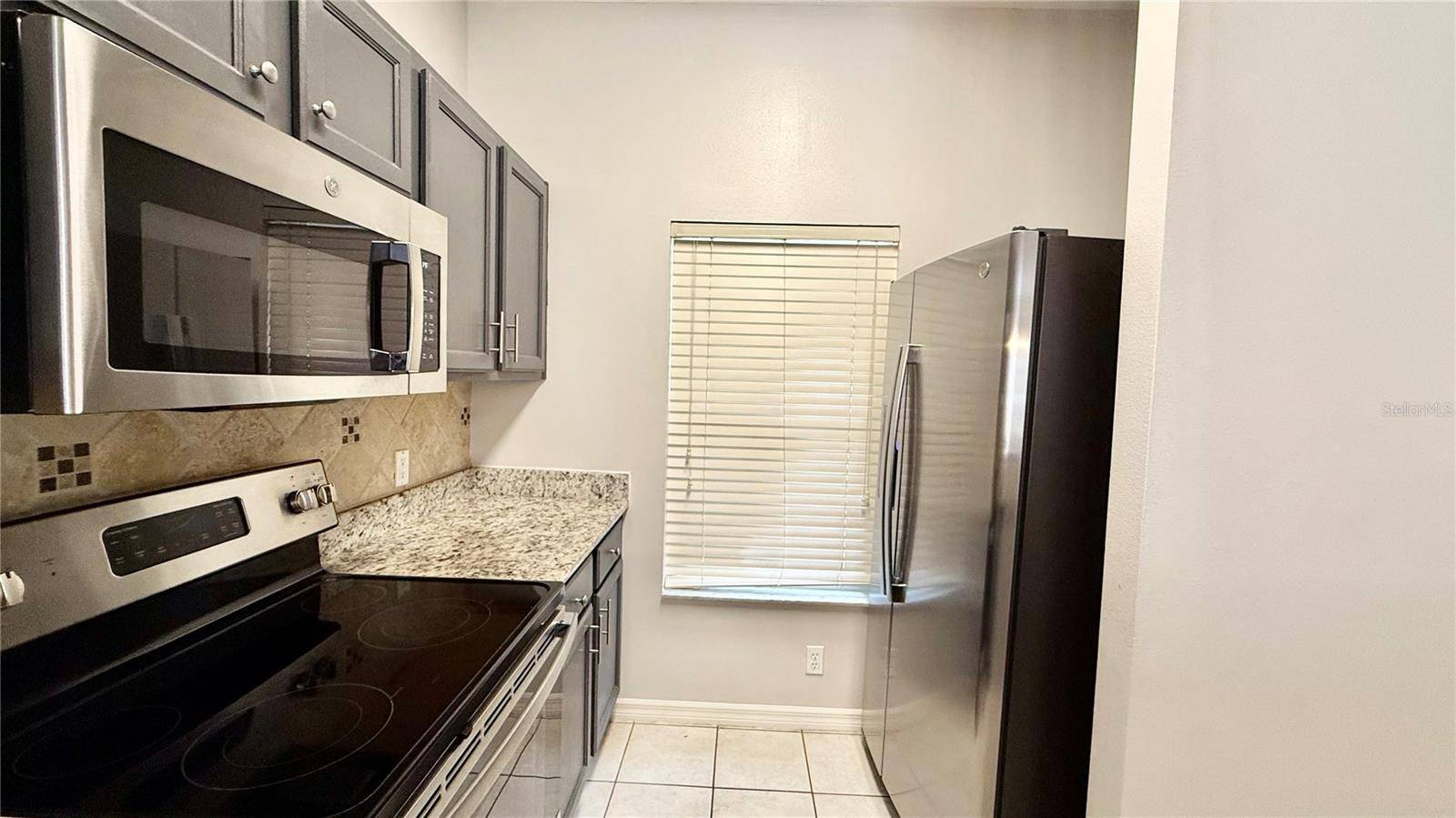 8517 BAY LILLY LOOP, Kissimmee, FL 34747