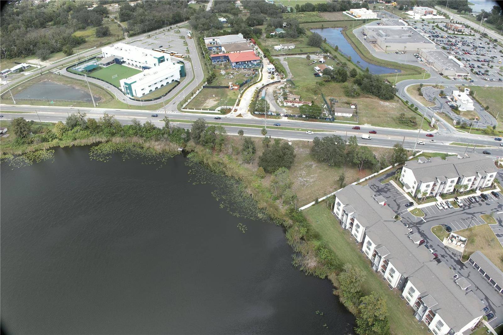 233 RONALD REAGAN Pkwy, Davenport, FL 33896