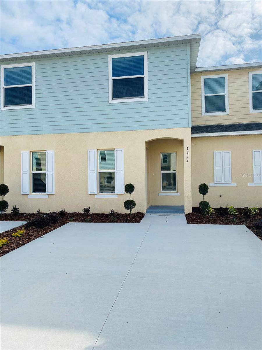 4852 CORAL CASTLE DR, Kissimmee, FL 34746