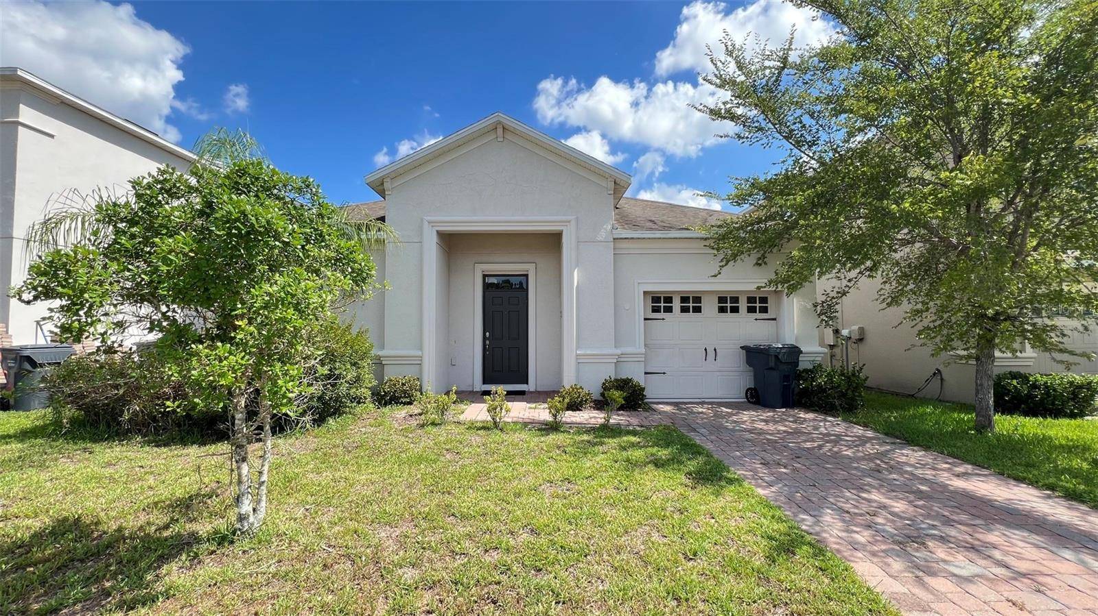 2353 VICTORIA DR, Davenport, FL 33837