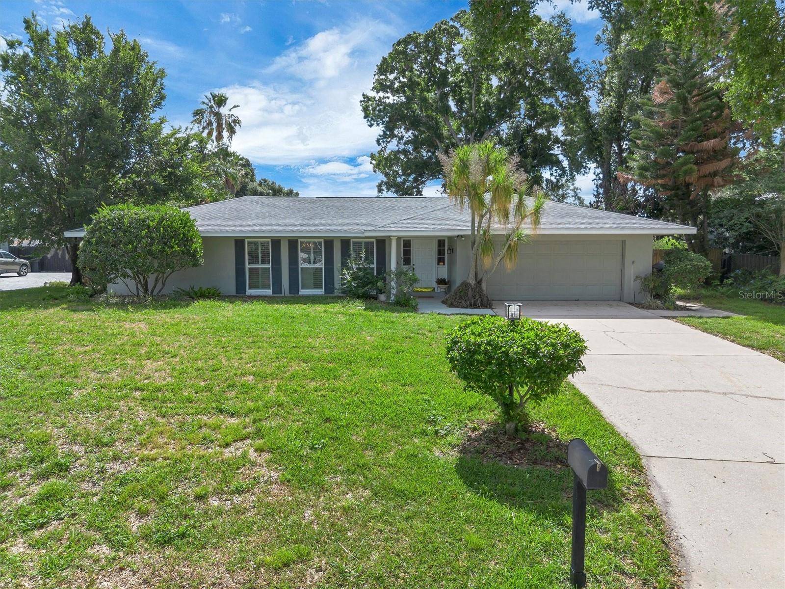 136 LAKE MARIAM RD SE, Winter Haven, FL 33884