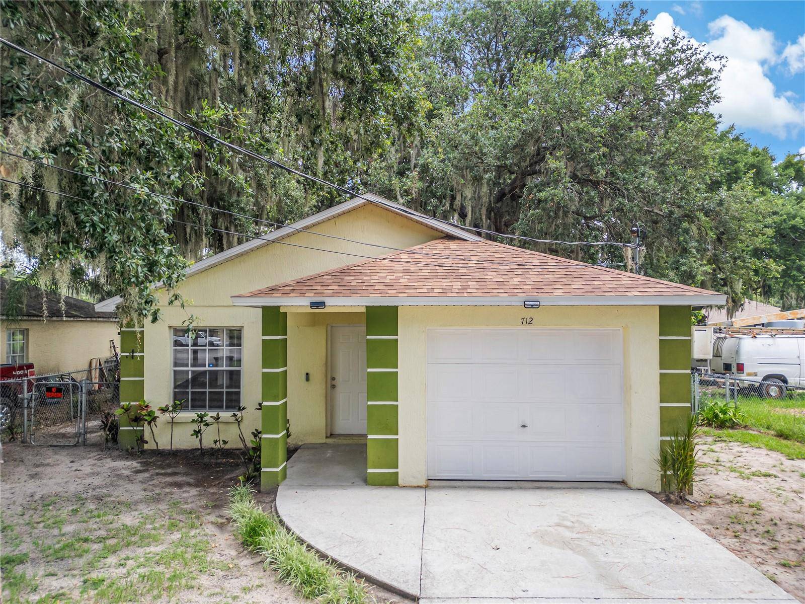 712 VIRGINIA AVE, Auburndale, FL 33823