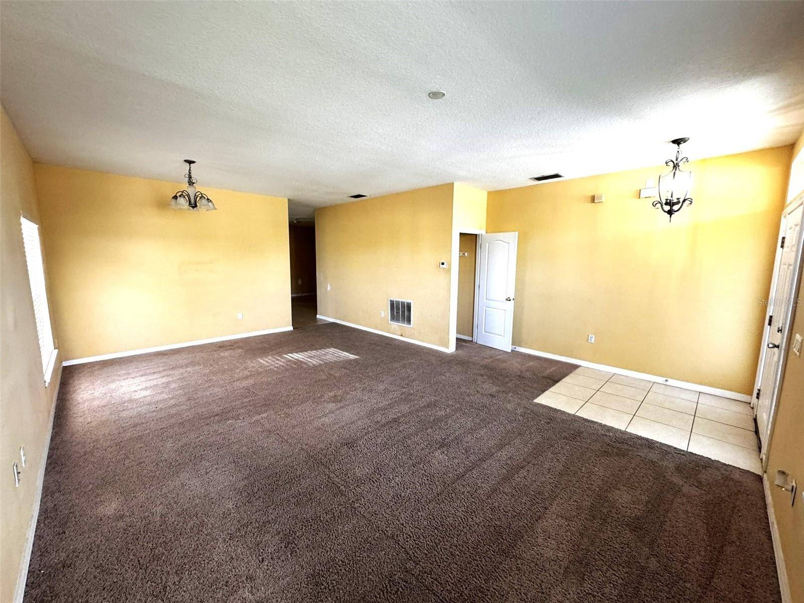 1111 HACIENDA CIR, Kissimmee, FL 34741