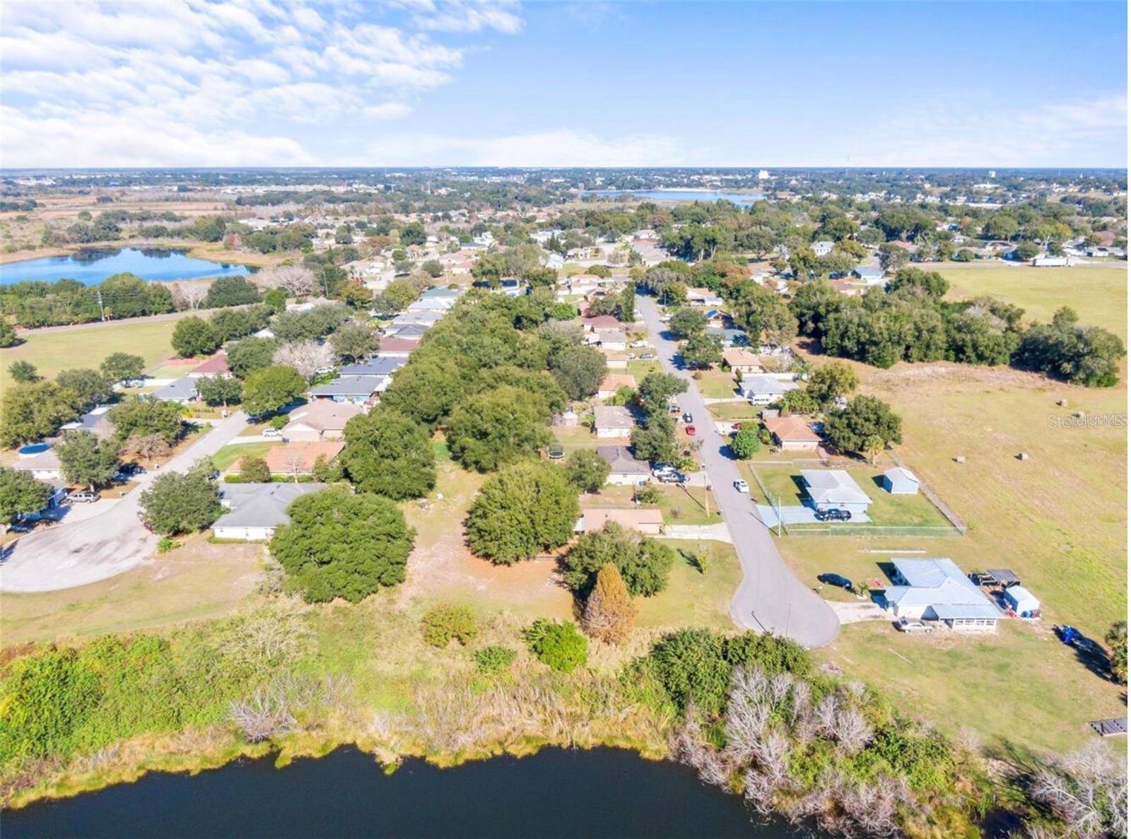 LAKE SHORE DR, Haines City, FL 33844