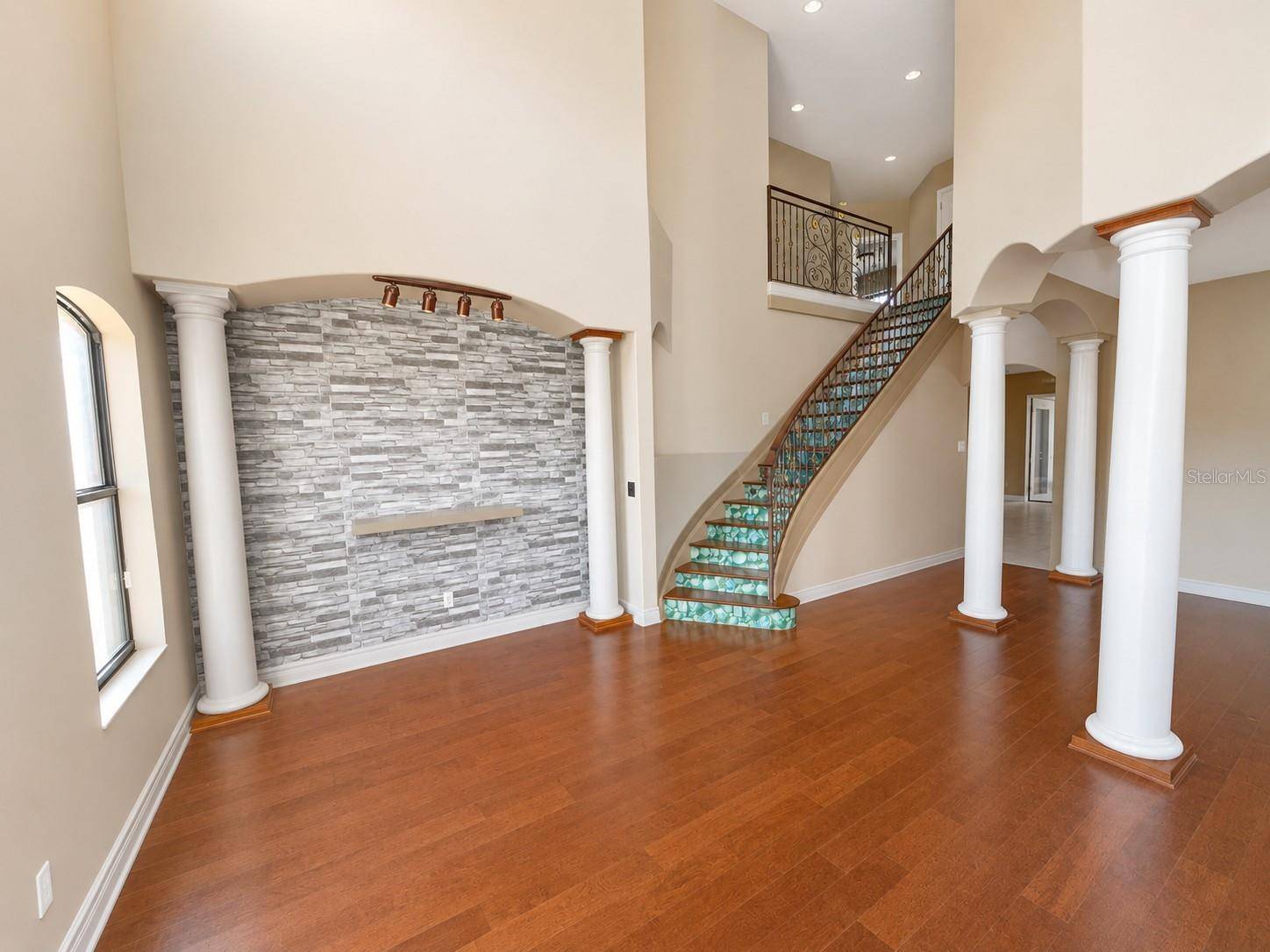 2807 VIA LARGO CT, Kissimmee, FL 34744