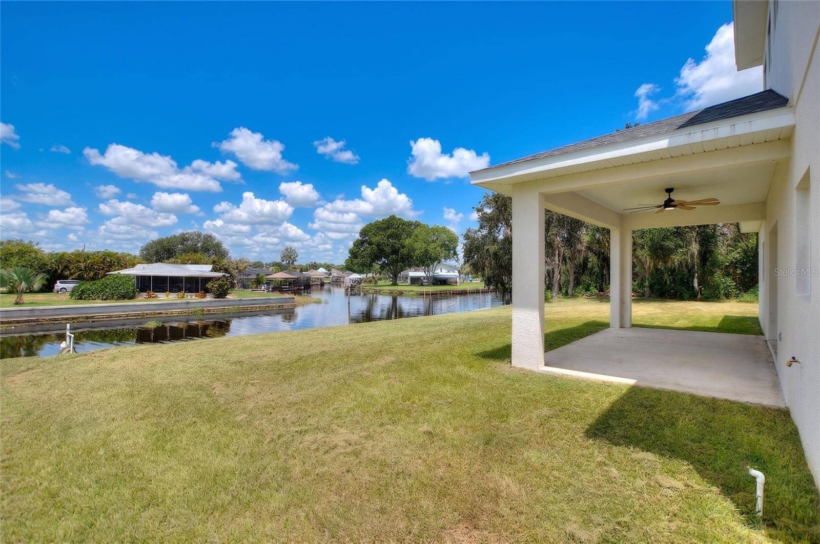 100 TUOMEY CT, Lake Placid, FL 33852