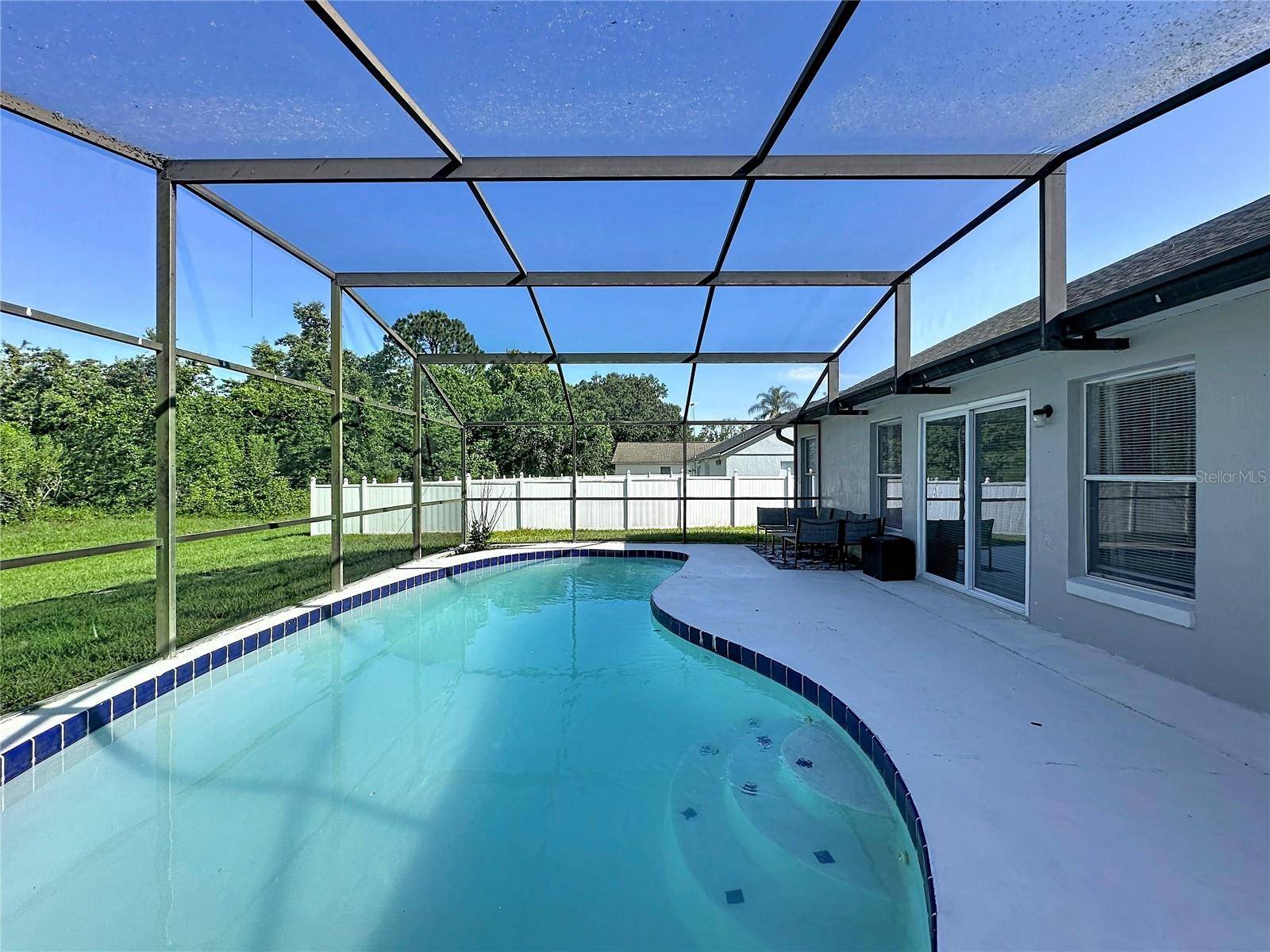 240 SUNRISE RD, Davenport, FL 33837