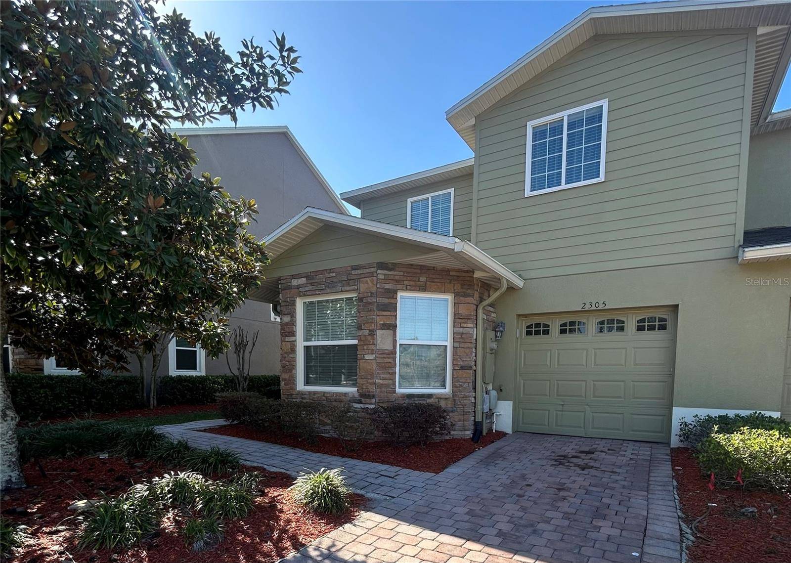 2305 CHATHAM PLACE DR, Orlando, FL 32824