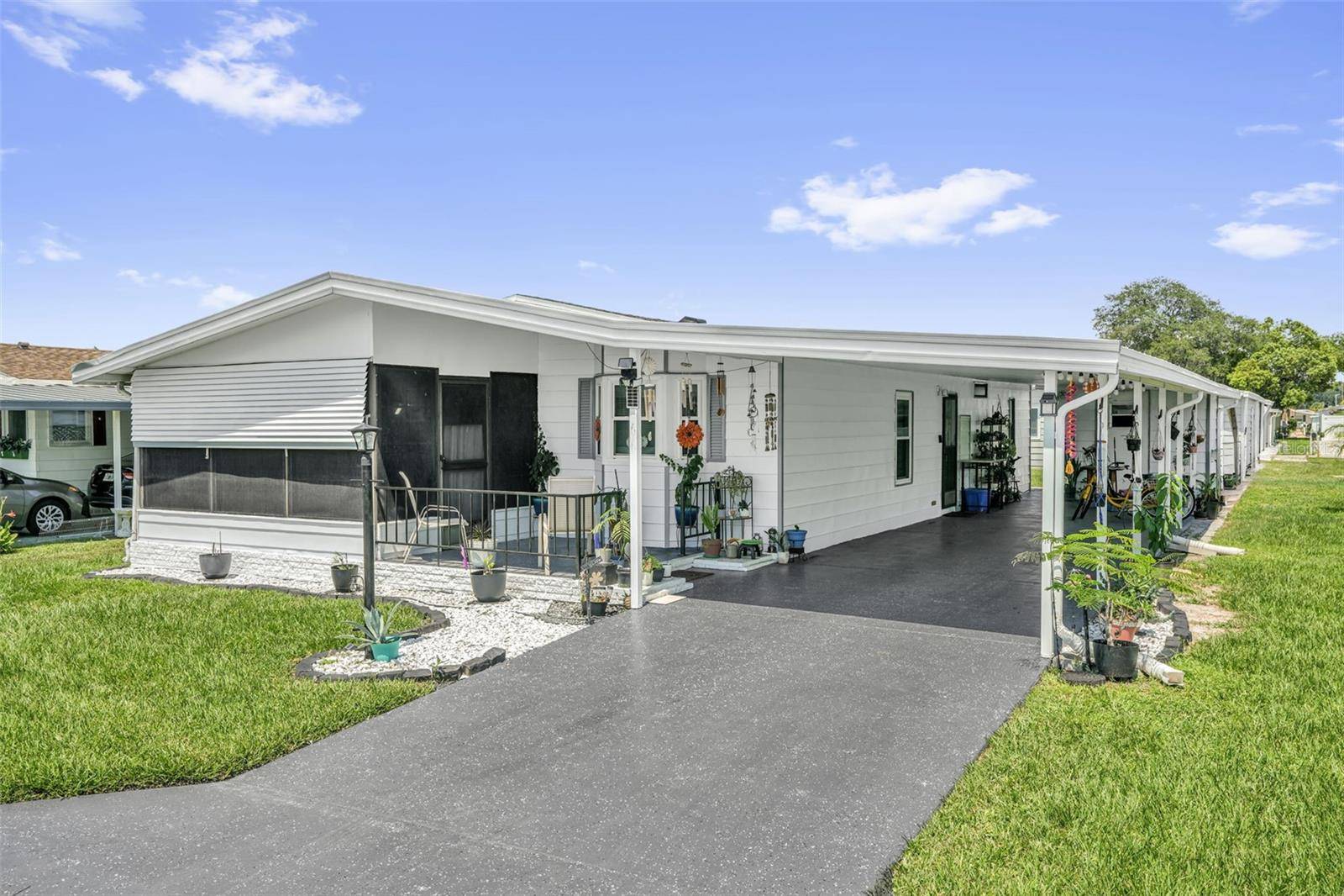 6666 BRIARHILL DR NE, Winter Haven, FL 33881