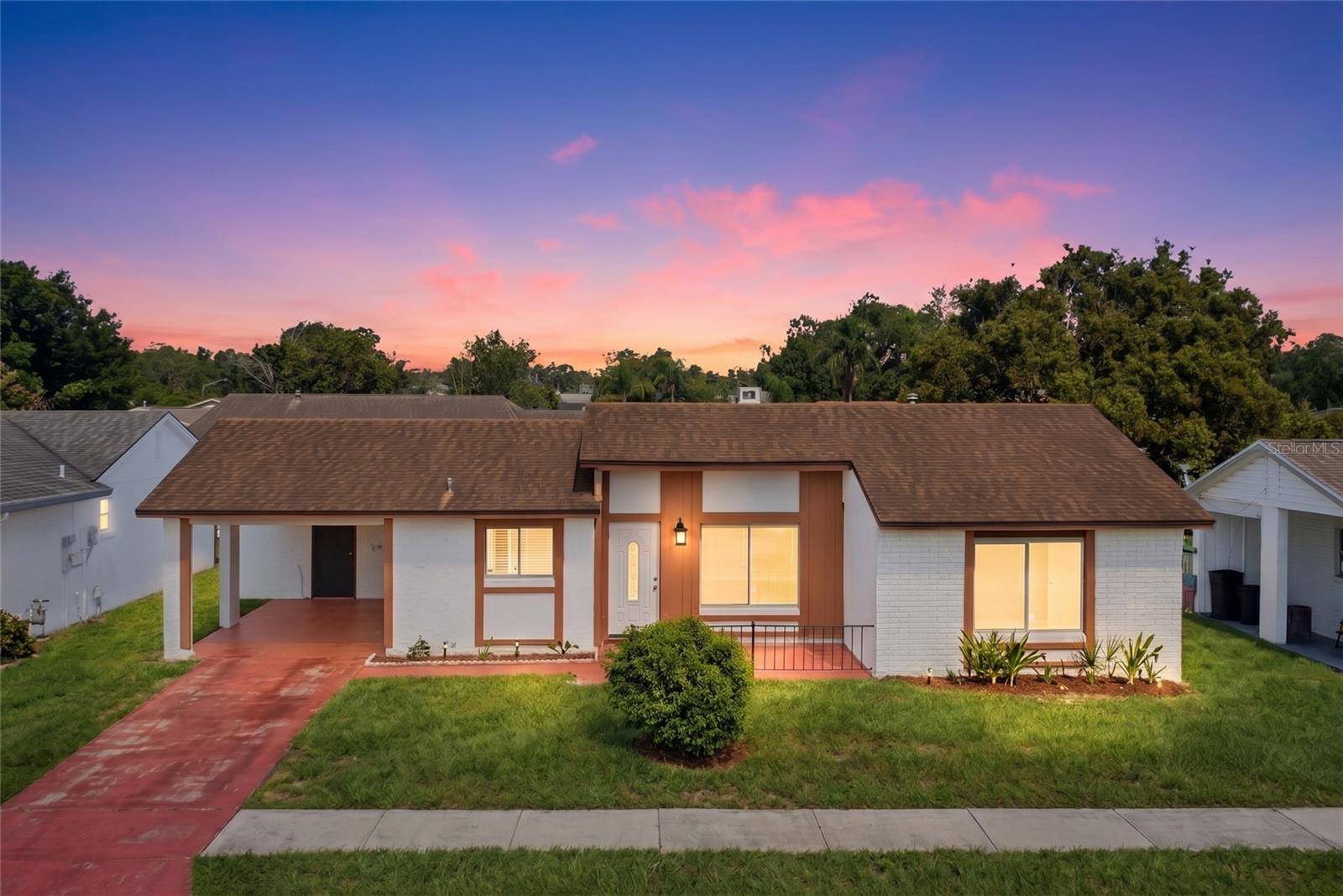 10330 GALLIARD BLVD, Orlando, FL 32821