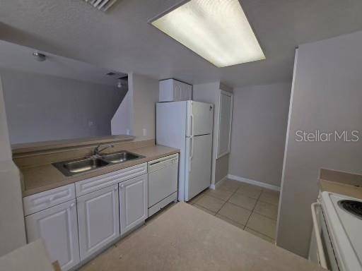 2419 FAN PALM DR, Davenport, FL 33897
